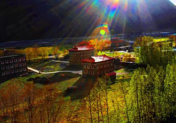 �����Ͼ�����ؾ����c(di��n)��B